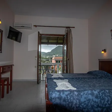 Zoi Apartmens Antonis Botsis