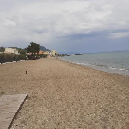 شقة Zoi Apartmens Antonis Botsis